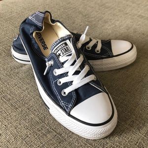 BRAND NEW Pull-on converse